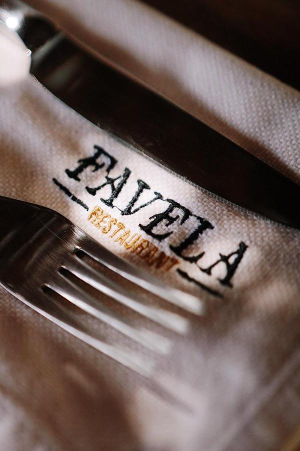 Hotel Favela Bar & Restaurant
